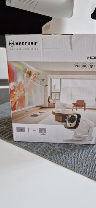 Projektor MagCubic  Hy310
