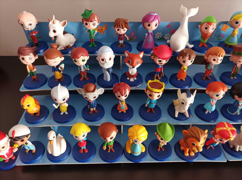 Livros e Figuras de Áudio Contos + DocStation.