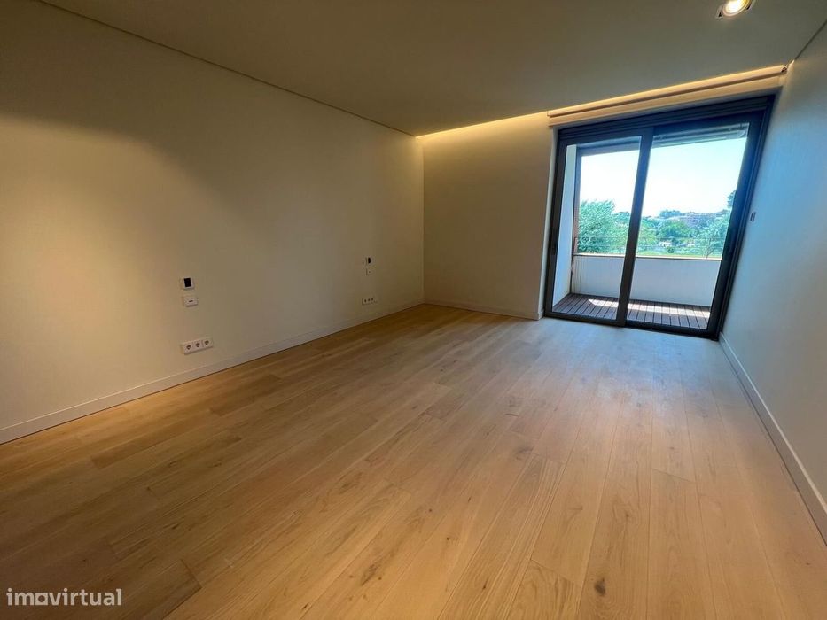 Apartamento T2 com piscina, Cascais