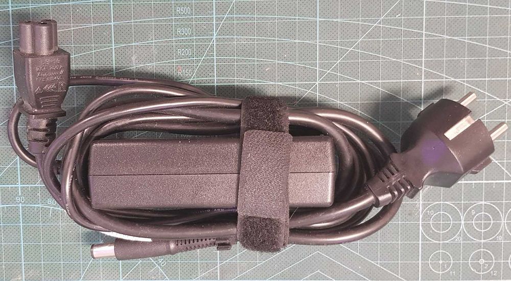 Зарядное блок питания для ноутбука HP 65w