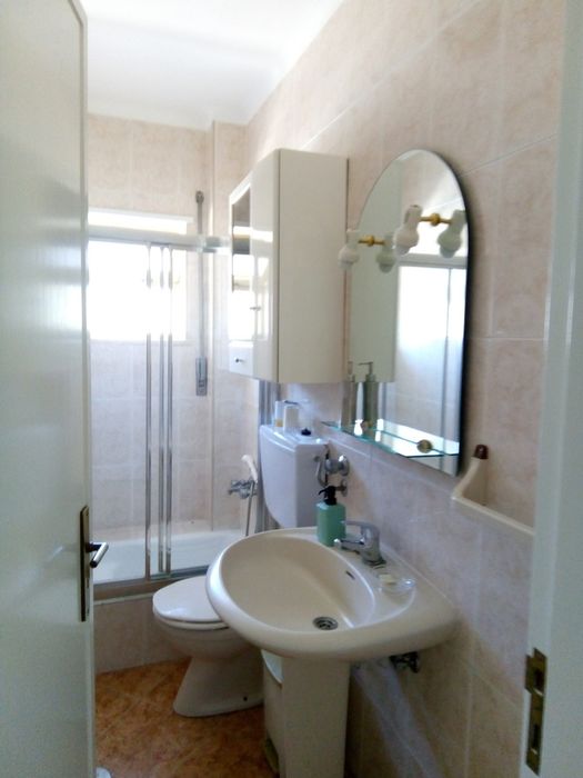 Quarto partilhado - 2 estudantes