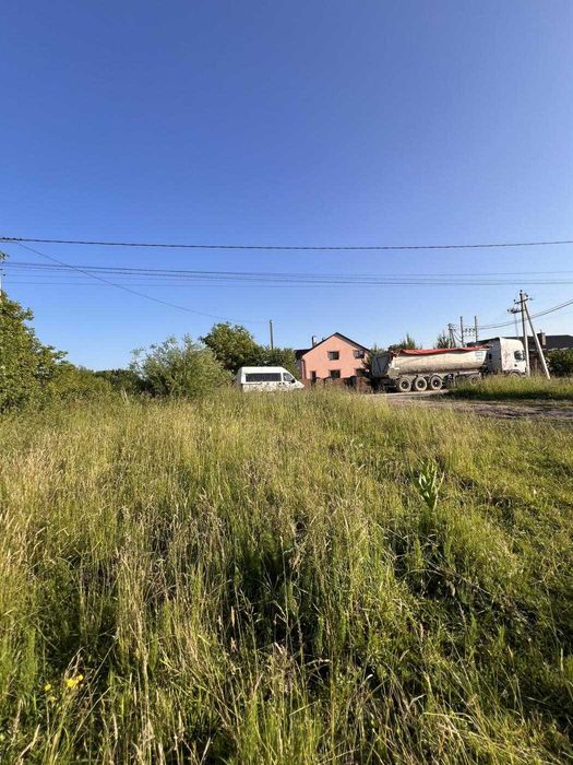 Продаж без комісії ділянки під будівництво с.Підберізці-Винники.