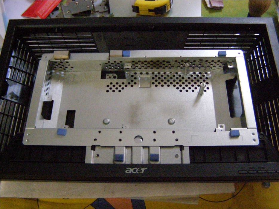 Acer V193 HQL b---розбiр битого