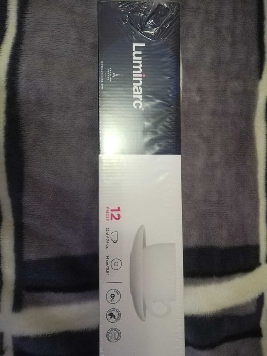 Сервиз чайный белый с цветами Luminarc Essence 12 предметов