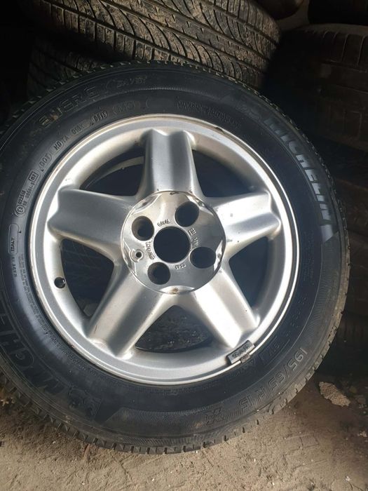 Oryginalne Alufelgi Opel 15 Komplet 4 szt. + Dekielki