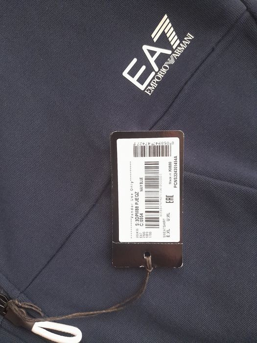 Кофта EA7 (XL) толстовка