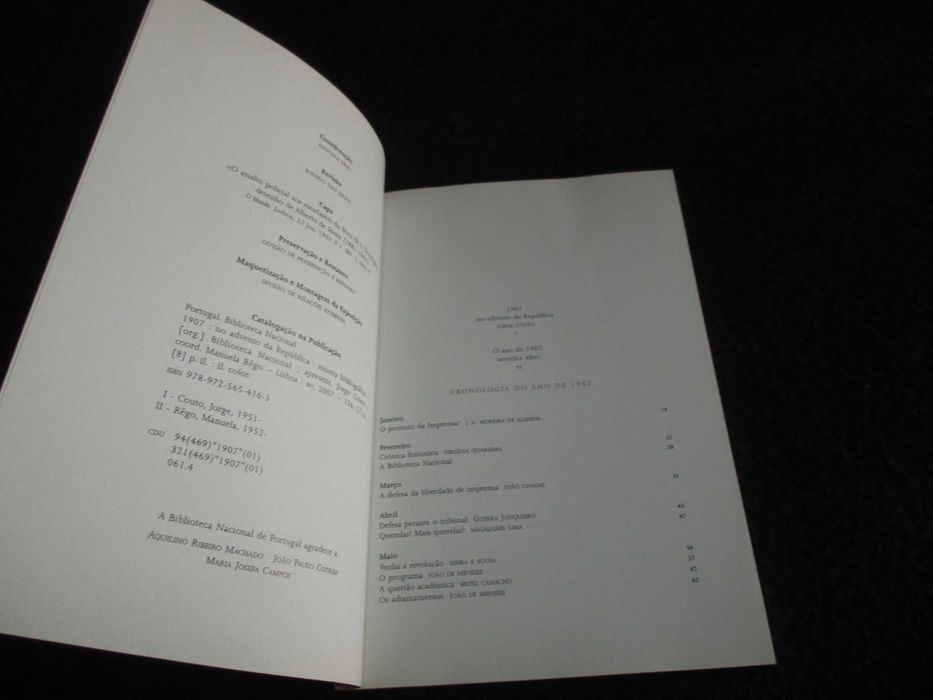 Livro 1907 No advento da República Manuela Rêgo 2007