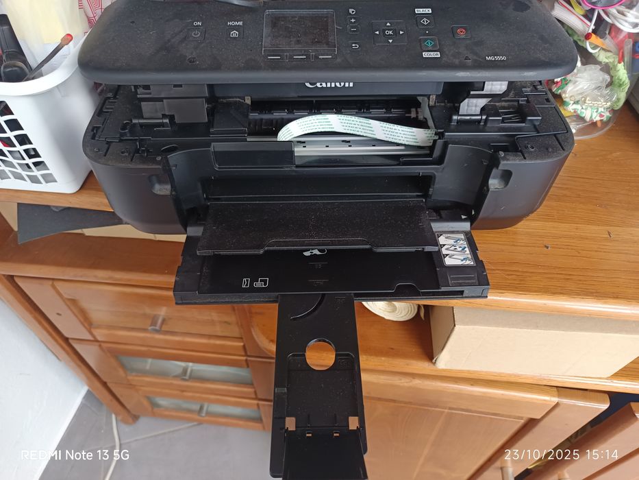 Printer, like new, with scanning capability64354161236738121