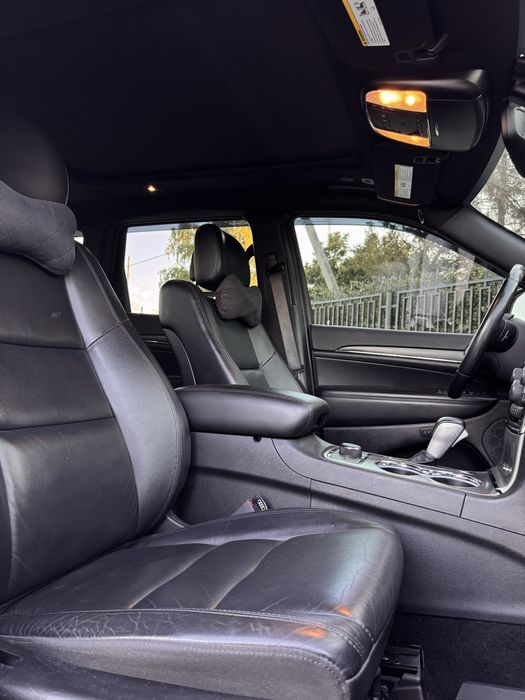 Продам JEEP Grand Cherokee 3.6 2021