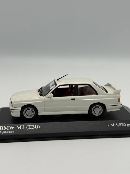 Модель 1:43 BMW M3 E30 Minichamps