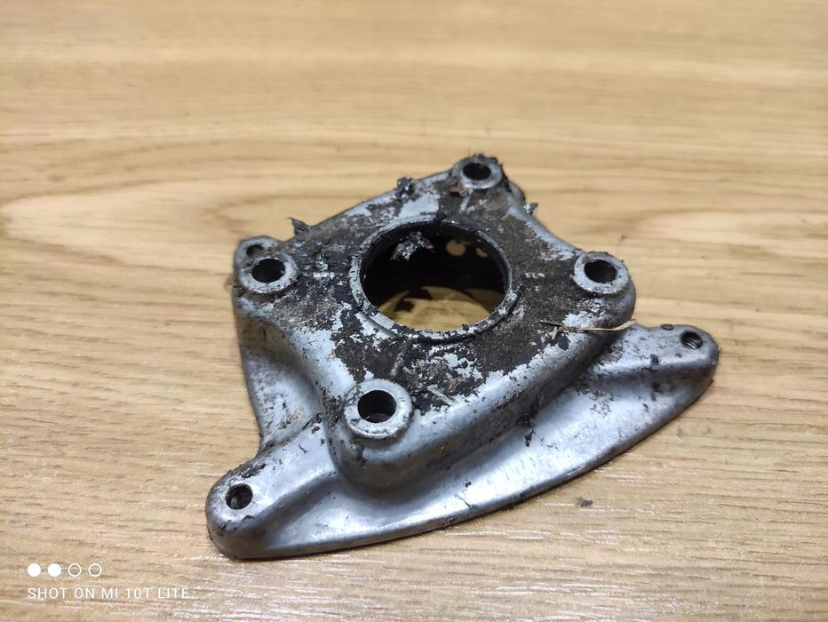 Kubota X760 Nożyce Obudowa Silnika Karter Pokrywa