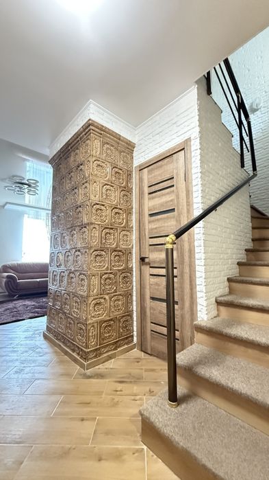 Таунхаус з ремонтом, укомлектоаний, готовий до заселення!Топ докація!