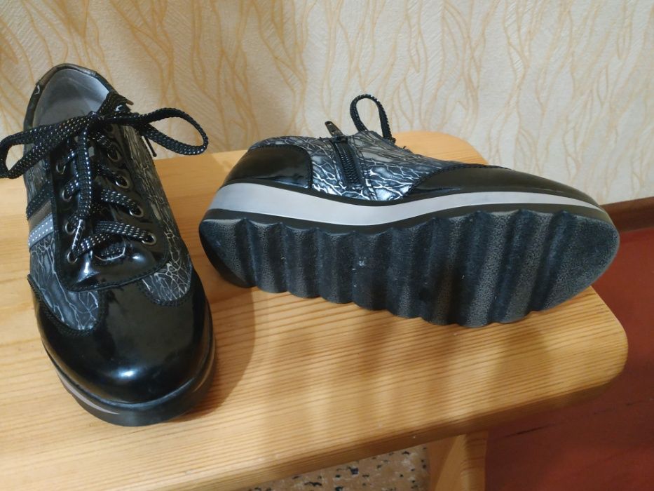 Туфли на девочку