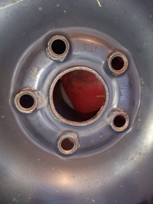 Sprzedam  opony zimowe R16