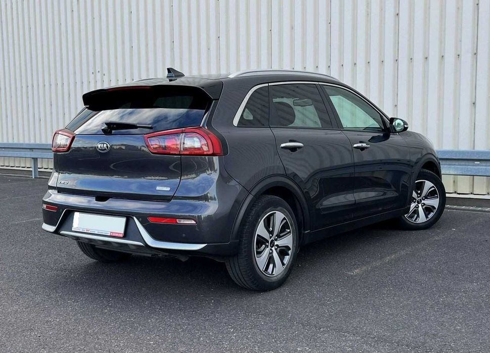 Kia Niro Hybrid Авто з Європи