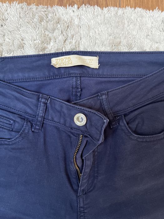 Granatowe spodnie damskie, super stan, rozmiar 34