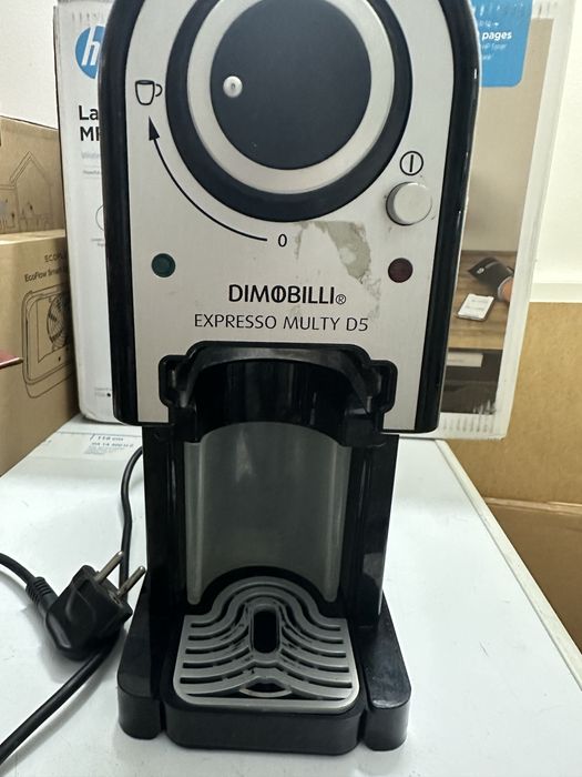Máquina de café expresso Dimobilli D5