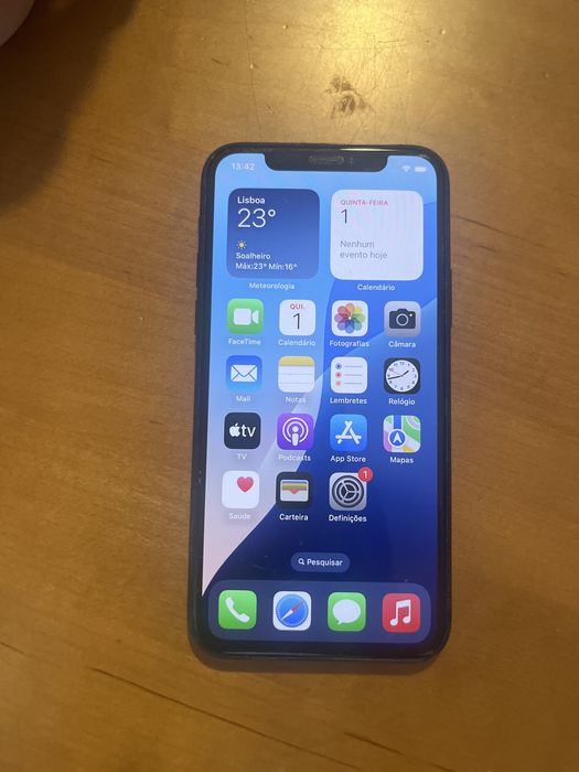 Iphone 11 pro de 64 gigas na caixa