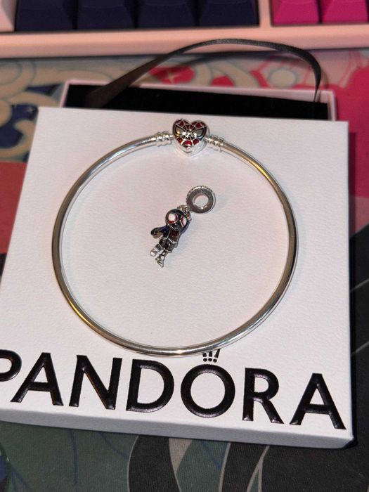 Pandora Marvel Bransoletka & Charms