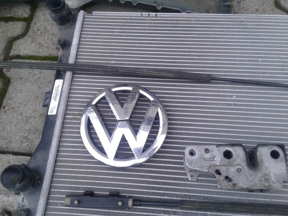 VW PASSAT B7 Chłodnica Wody Klimy Intercoolera Zamek Maski Znaczek VWO