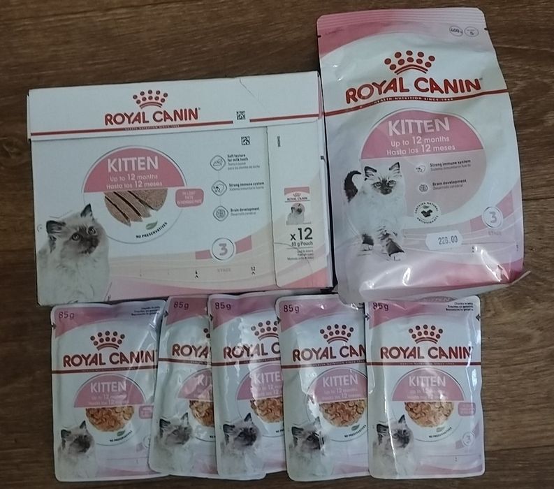 Продам набір корму для кошенят.