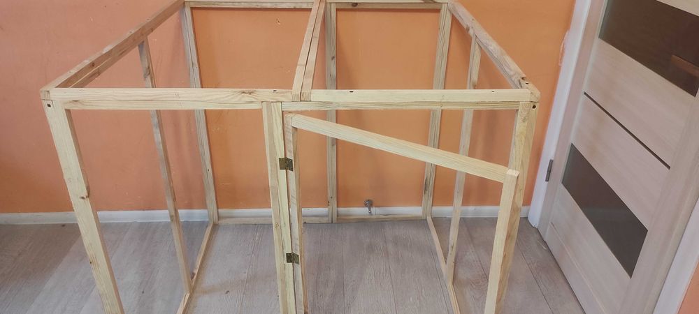 Вольєр, манеж, клітка для вашої тварини.