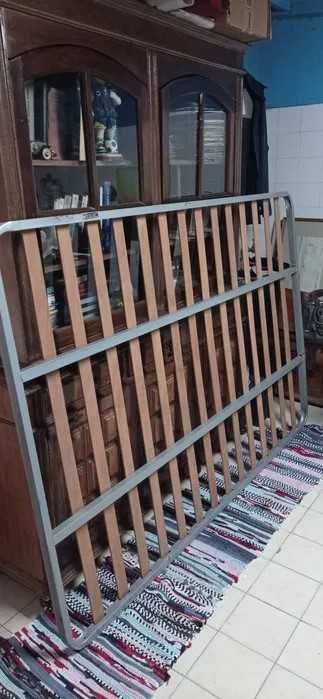 estrado de cama de casal