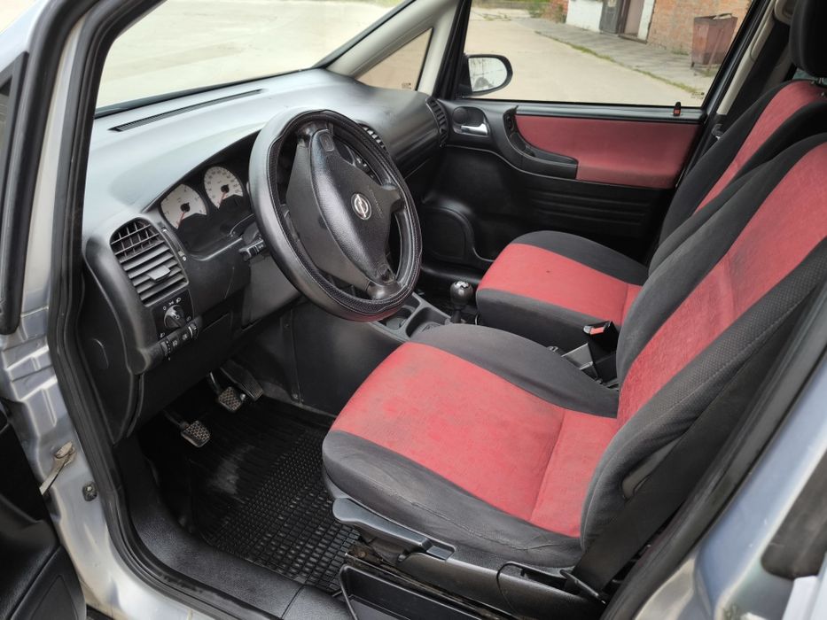 Opel Zafira 2.2 D  2001 р.в