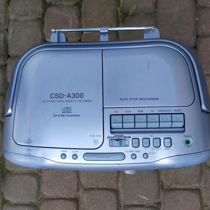 Aiwa CSD-A300 магнітофон в доброму робочому стані