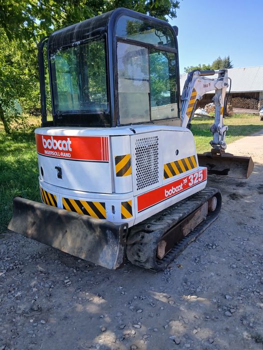 Minikoparka Bobcat 325 2.6t