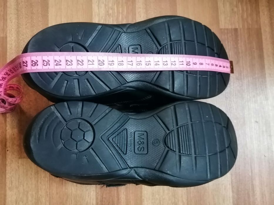 Кросівки MARKS & SPENCER 5. 26см