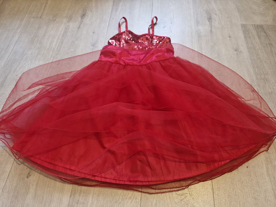 Sukienka czerwona elegancka cekiny tiul Bal karnawał KappAhl r.134-140