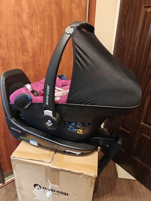 Fotelik Maxi Cosi 0-13kg, Pebble Plus,baza Family Fix3,samolot, podróż