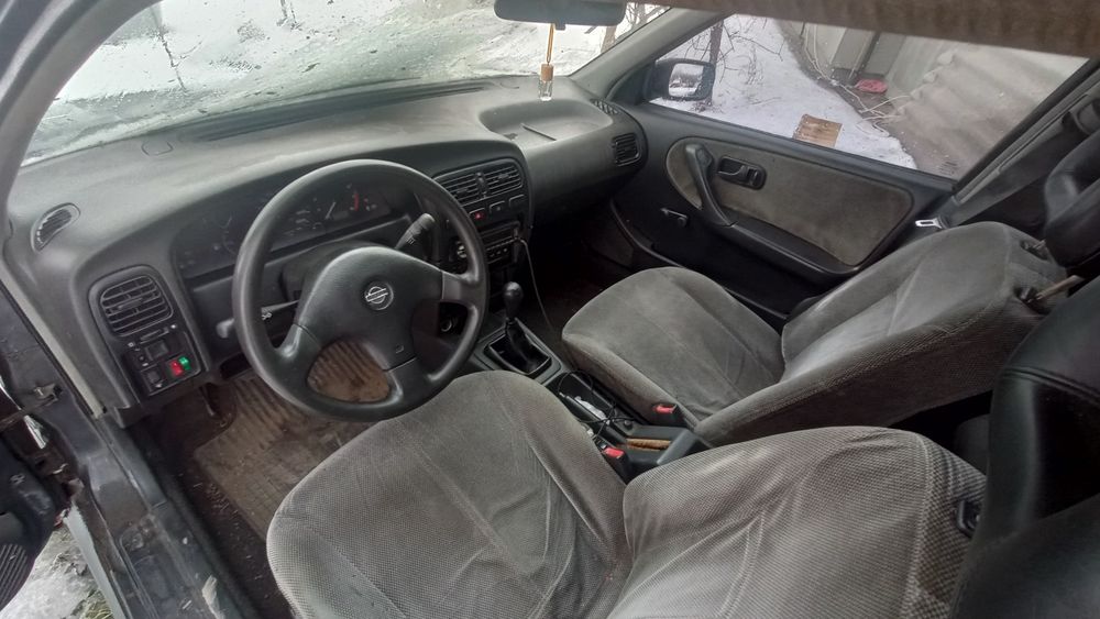 Нісан прімера Р10