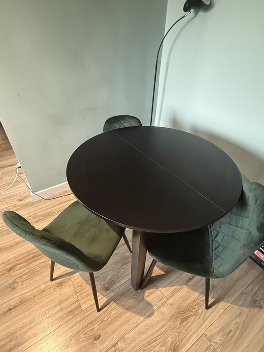 Stół rozkładany czarny + 4 krzesła | zestaw loft