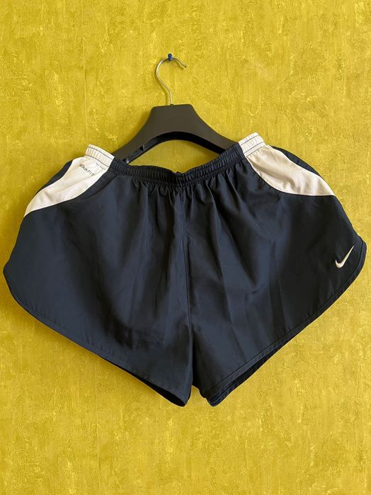 Шорти Nike розмір М