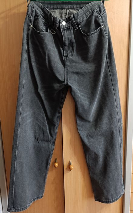 Baggy black jeans