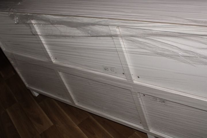 Aparador IKEA - besta