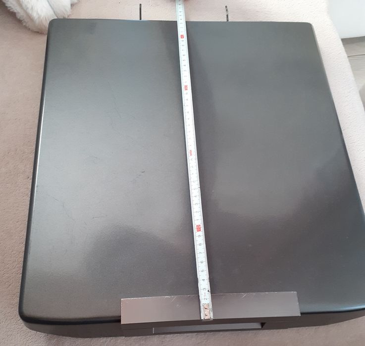 Drzwi pralki od dwóch modeli Haiera