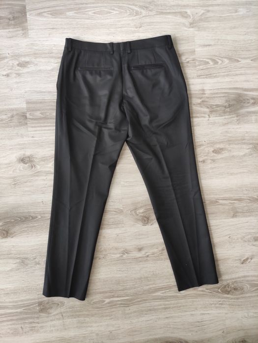 Spodnie garniturowe czarne 42 Zara Man gładkie zap. na zamek garnitur