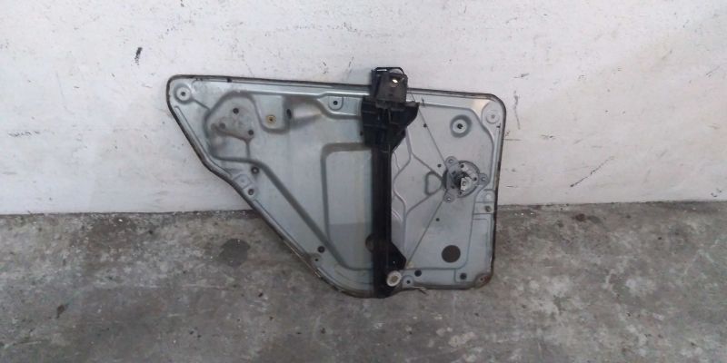 Estrutura Do Elevador Trás Direito Skoda Fabia I (6Y2)