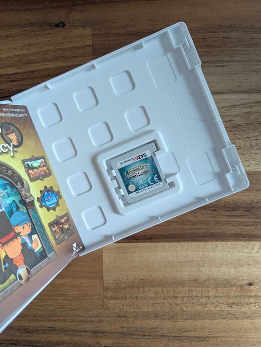 Professor Layton and the Azran Legacy - 3DS