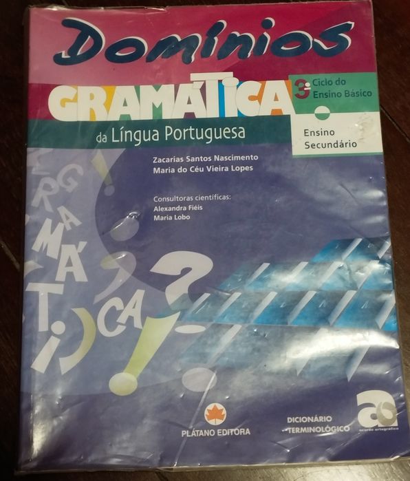 Livro "Domínios - Gramática da Língua Portuguesa"