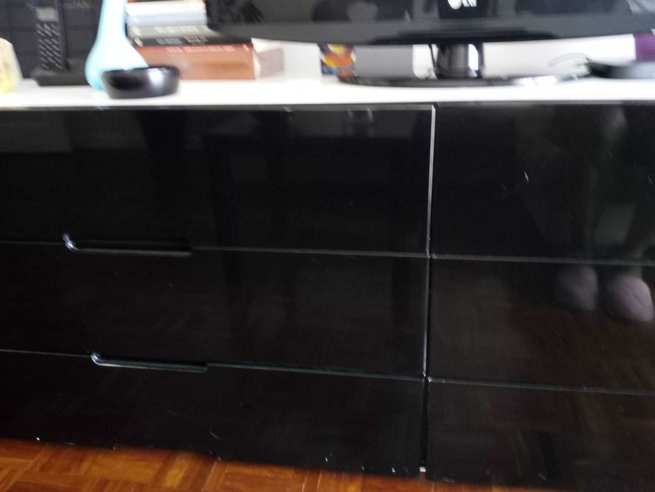 Vendo aparador  de sala