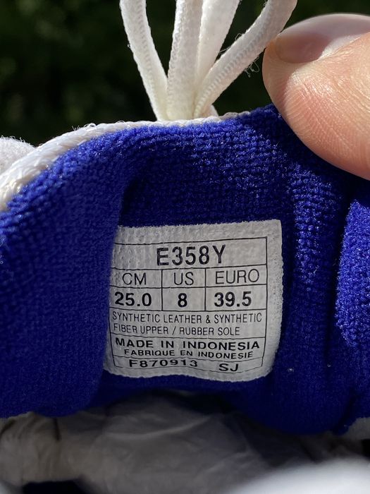 Жіночі кросівки Asics 25 см