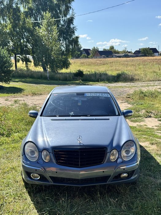 Mercedes w211 E270