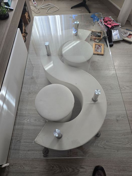 Mesa de centro  em vidro