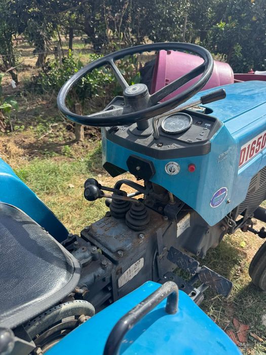 Trator Mitsubishi D1650