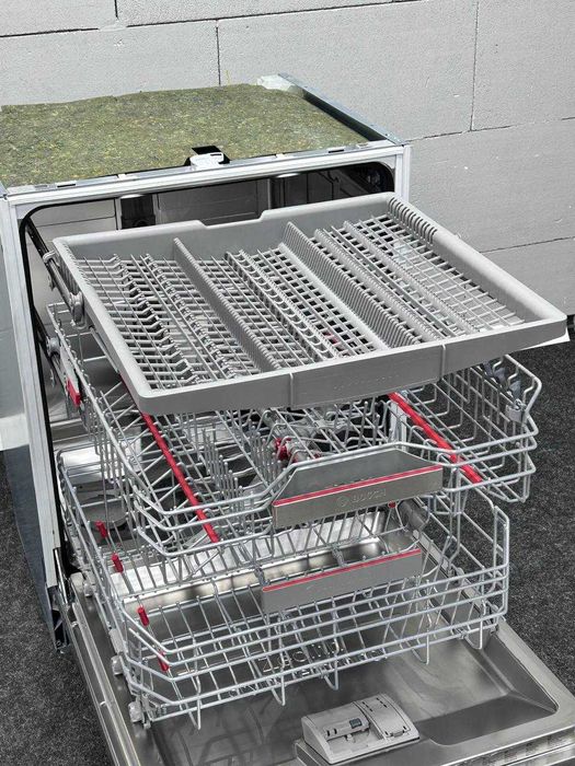 Посудомийна машина Bosch SMV6ZDX49E