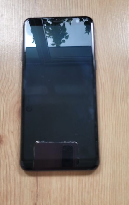 Телефон Samsung A8 2018